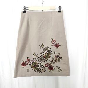 Dana Buchman beige embroidered and embellished pencil skirt size 4